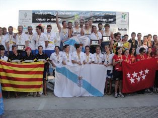 Triplete gallego en Cangas